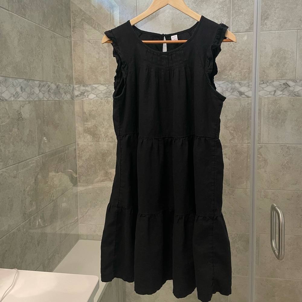 Black linen sleeveless dress